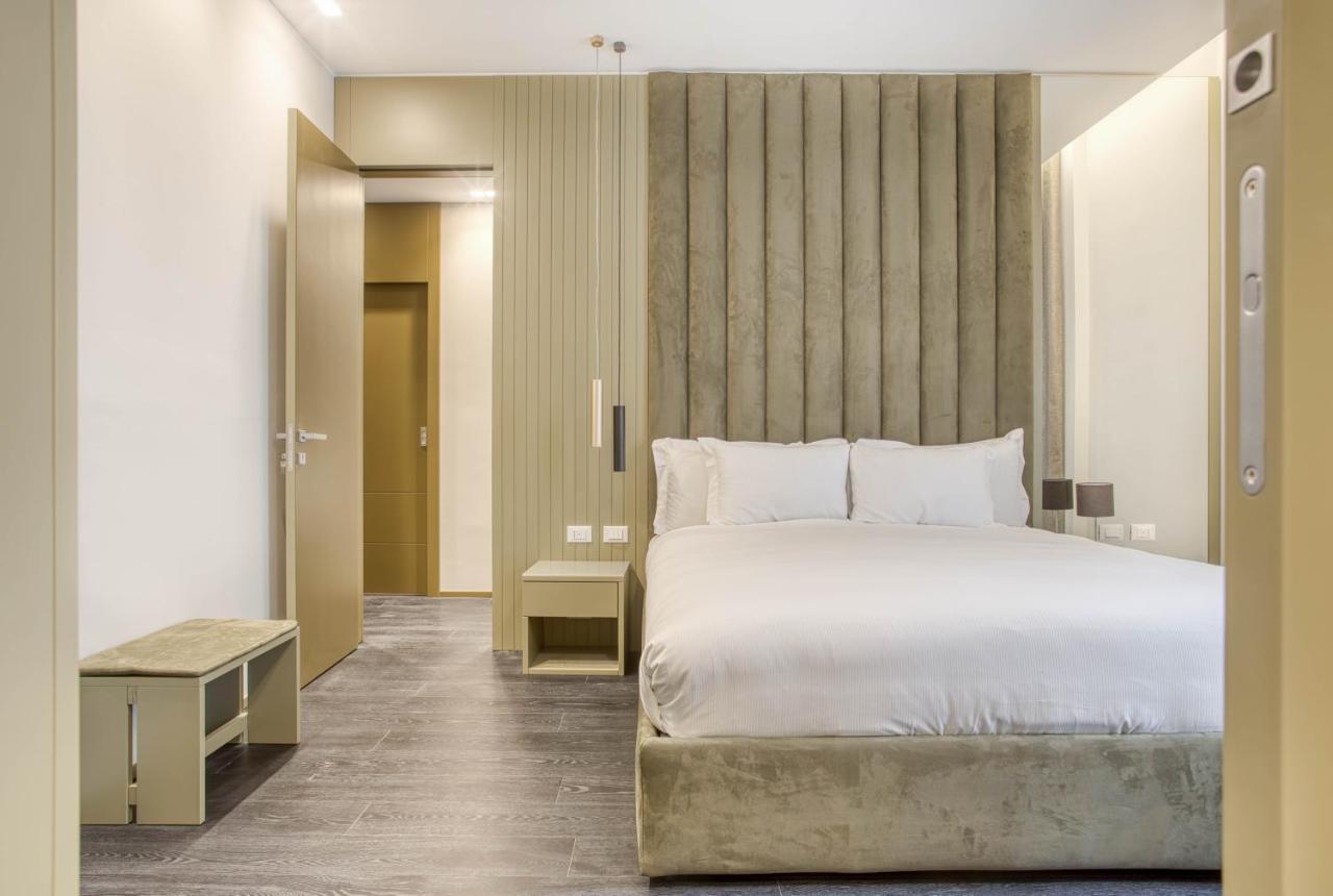 Le Suite Del Corso The Smart Boutique Aparthotel By Ospitami 밀라노 외부 사진