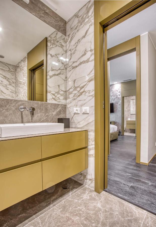 Le Suite Del Corso The Smart Boutique Aparthotel By Ospitami 밀라노 외부 사진