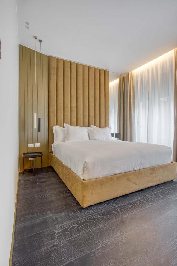Le Suite Del Corso The Smart Boutique Aparthotel By Ospitami 밀라노 외부 사진